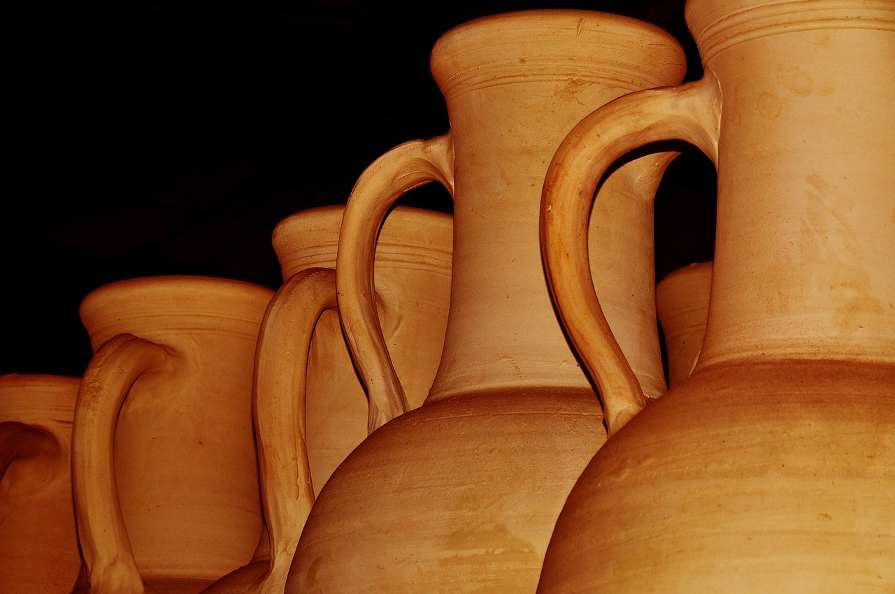 Fantastic Pottery Decoration Techniques You Should Try